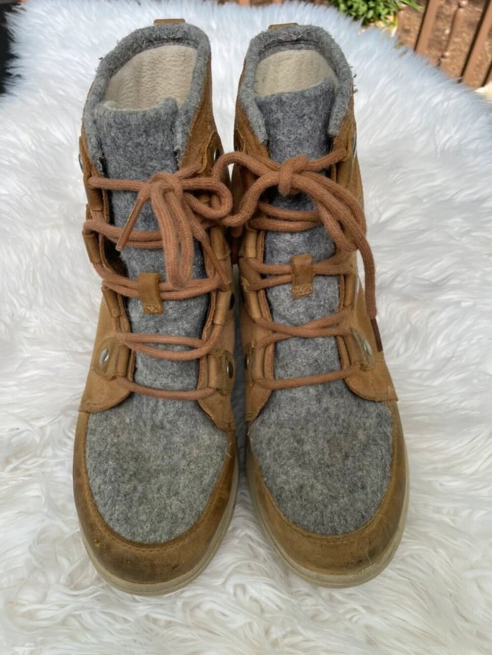 Sorel Snow Boots Size 8